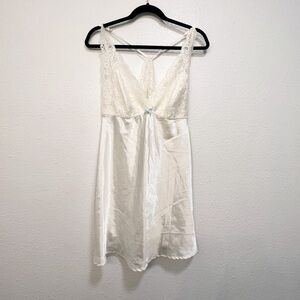 Flora Nikrooz Showstopper nightgown/ Chemises Size XL